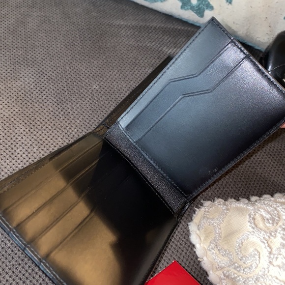Salvatore Ferragamo Wallet - Picture 4 of 5